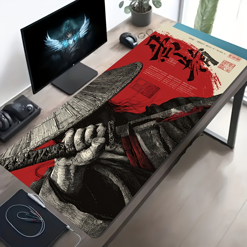 Desk Setup Red - แผ่นรองเมาส์เกมมิ่ง XXL สีแดงดำลายซามูไร ขอบเย็บยางกันลื่น ซักทำความสะอาดได้ แผ่นรองโต๊ะขนาดใหญ่สำหรับเกมเมอร์พีซีและสำนักงาน
